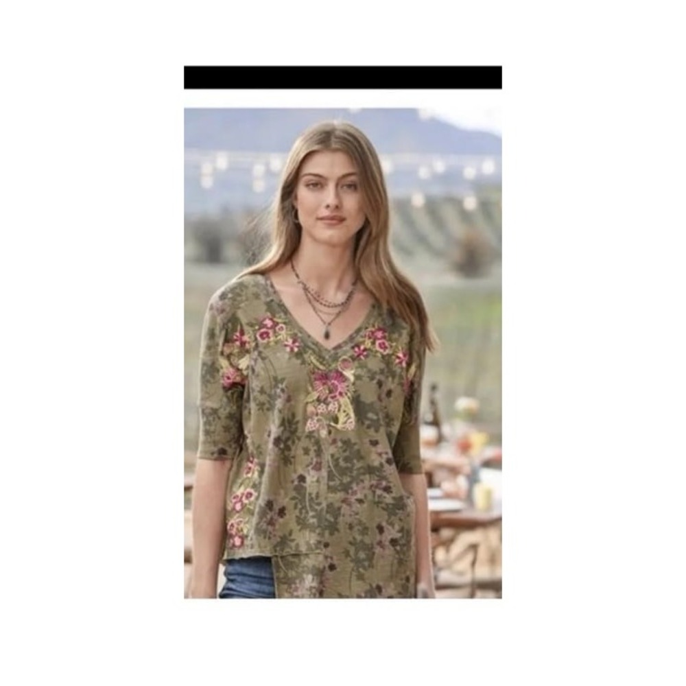 Sundance Flowering Forest Embroidered Top, size medium